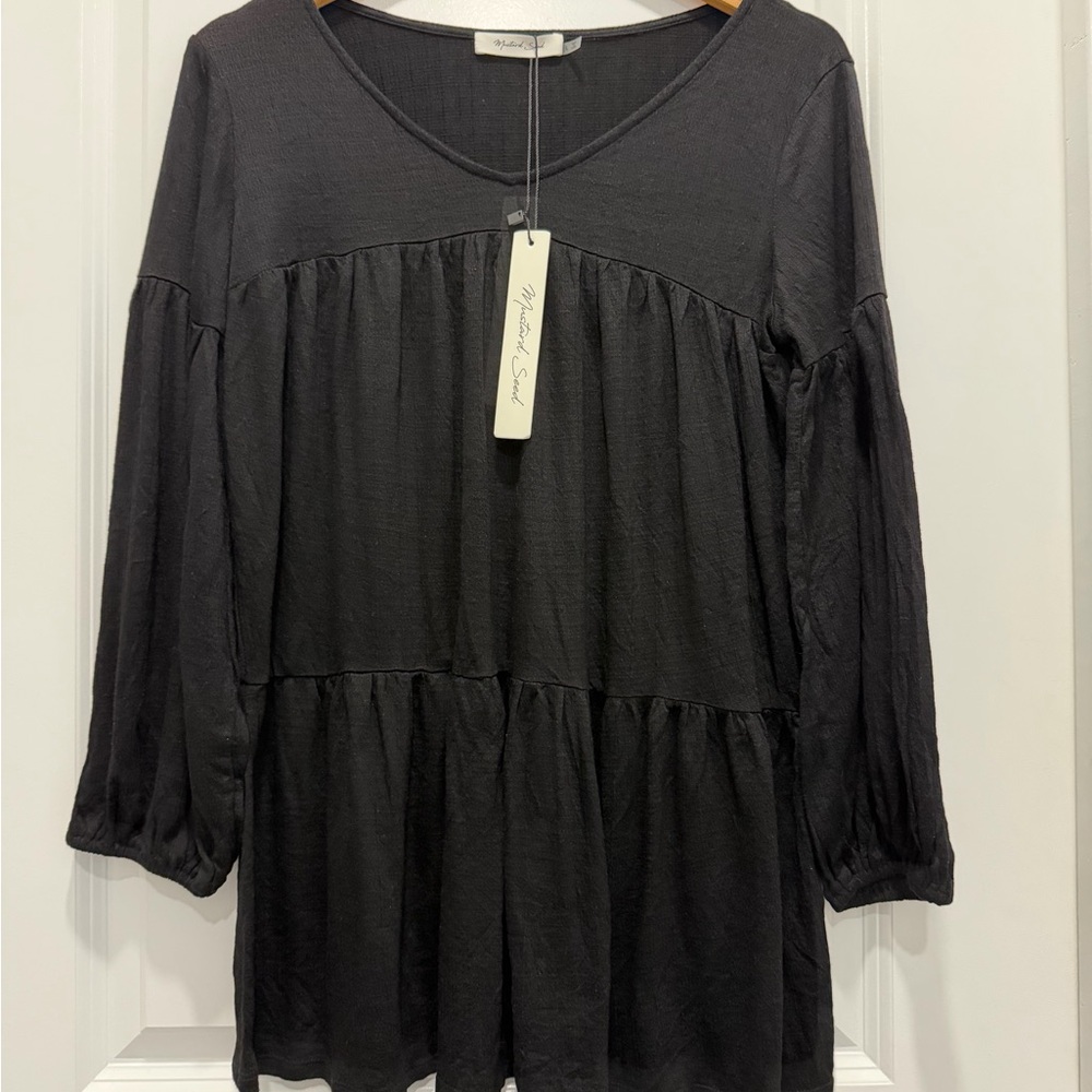 NWT “Mustard Seed” Black Tunic Linen like Top